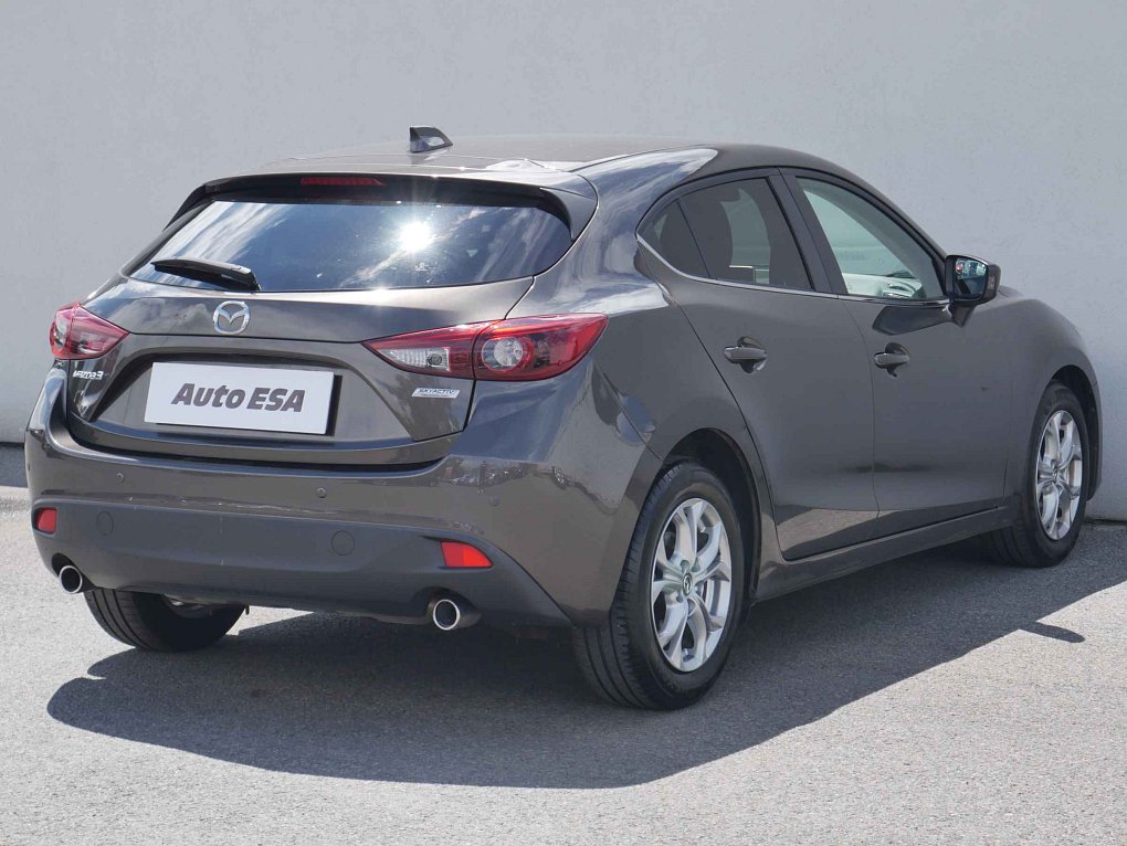 Mazda 3 2.0i 