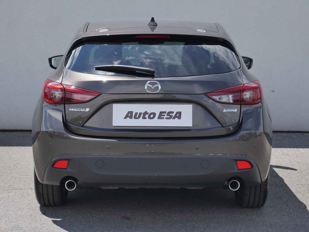 Mazda 3 2.0i 