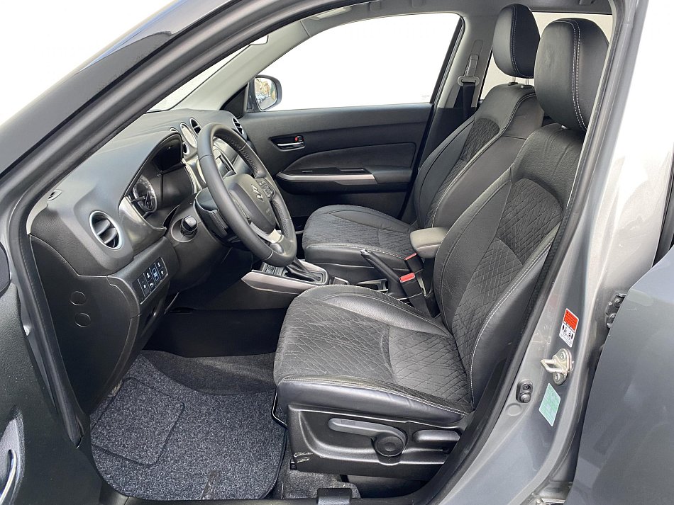 Suzuki Vitara 1.5 Hybrid Elegance