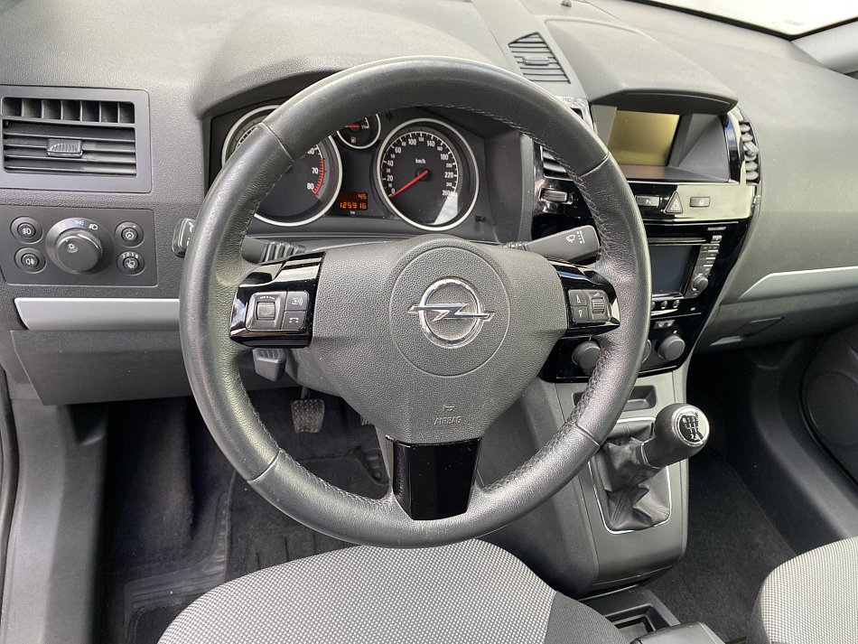 Opel Zafira 1.8 Family