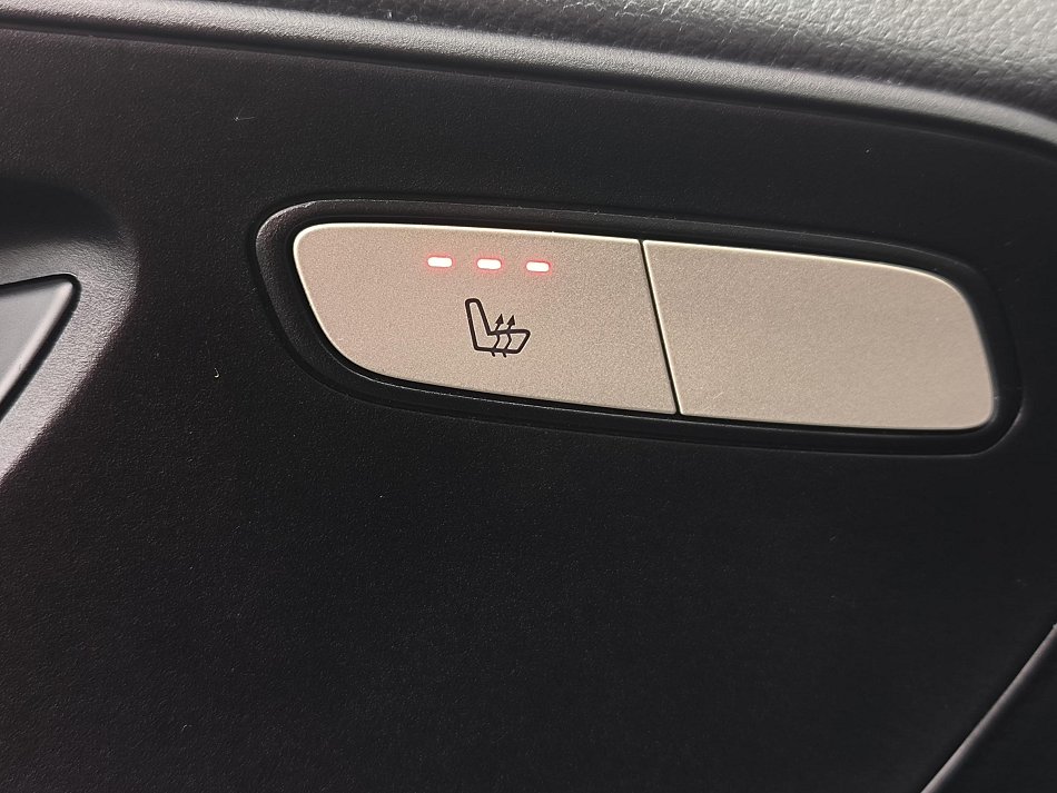 Mercedes-Benz Vito 1.6CDi  L2 DÍLNA