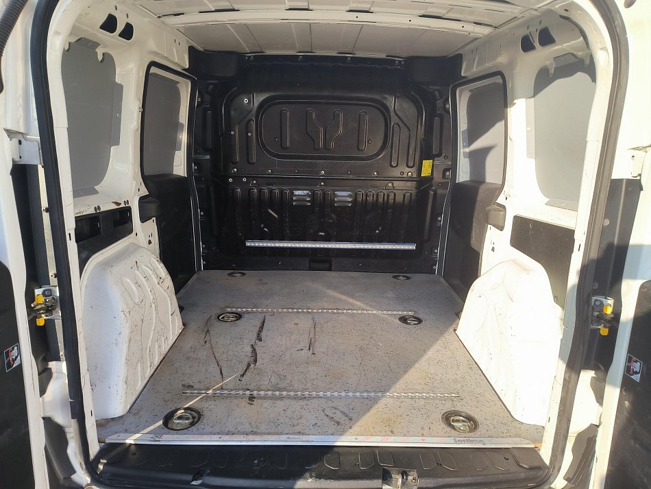 Fiat Dobló cargo 1.4T 