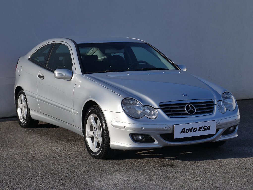 Mercedes-Benz Třída C 1.8 i 