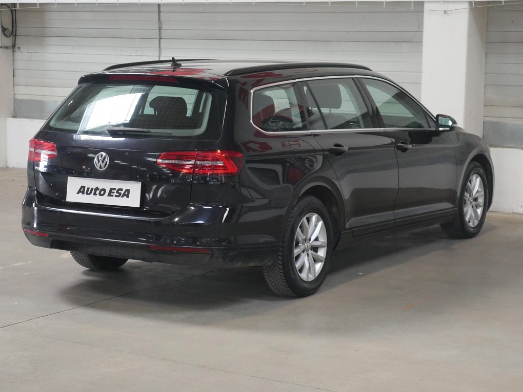 Volkswagen Passat 1.6 TDi Comfortline