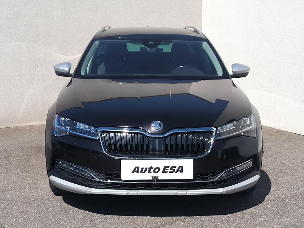 Škoda Superb III 2.0 TSi Scout 4x4
