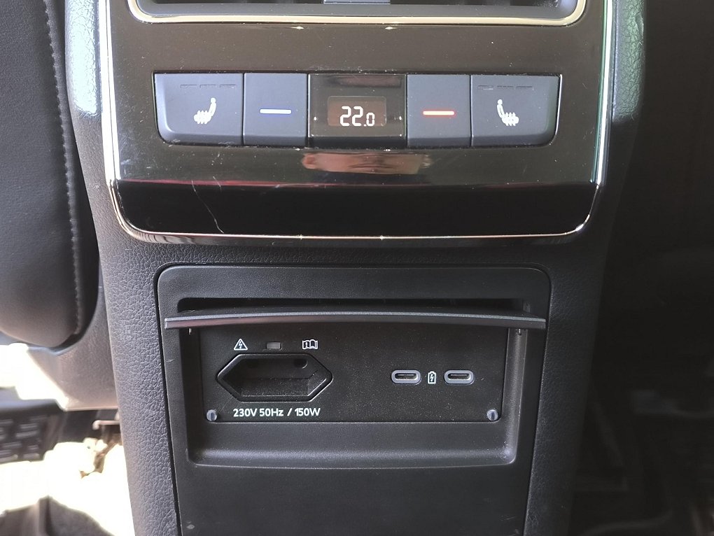 Škoda Superb III 2.0 TSi Scout 4x4