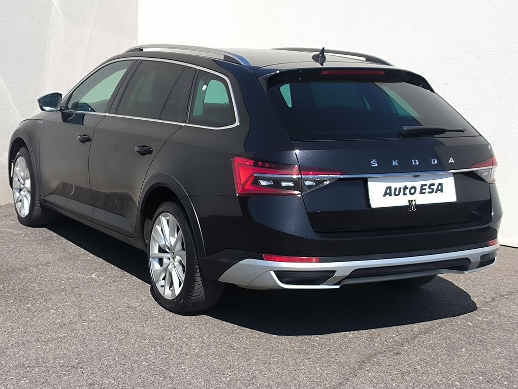 Škoda Superb III 2.0 TSi Scout 4x4
