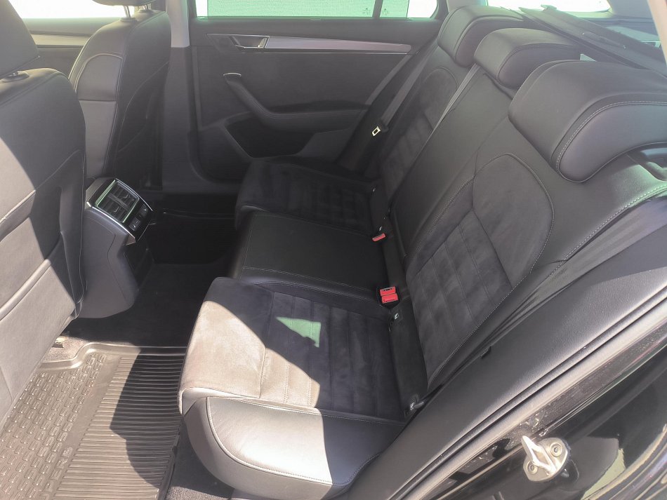 Škoda Superb III 2.0 TSi Scout 4x4