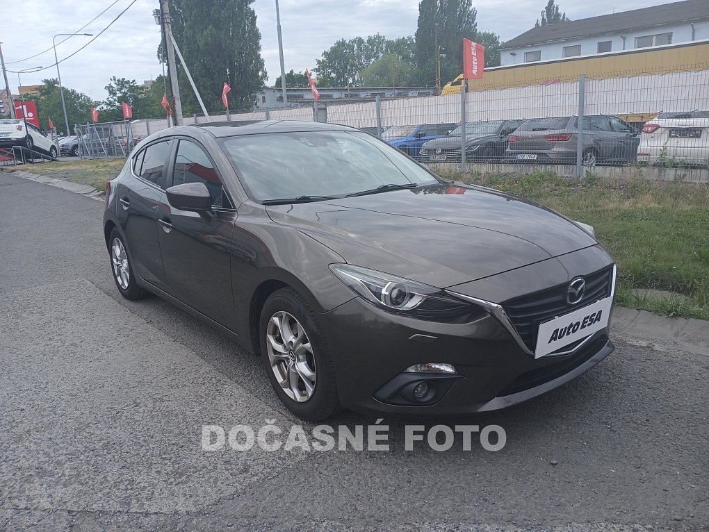 Mazda 3 2.0i 