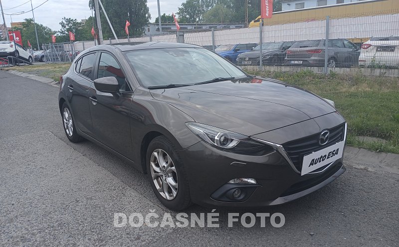 Mazda 3 2.0i 