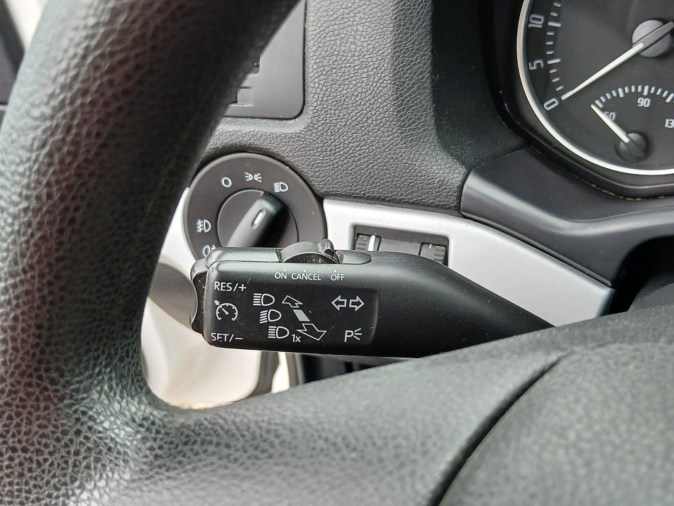Škoda Octavia II 1.6 TDi Ambiente