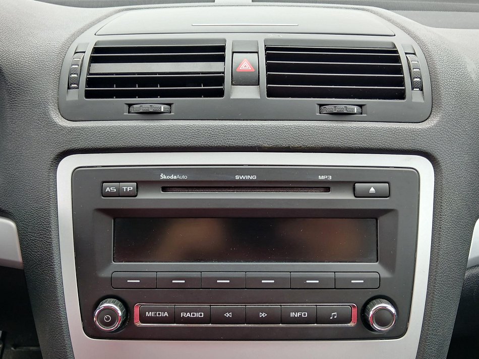 Škoda Octavia II 1.6 TDi Ambiente