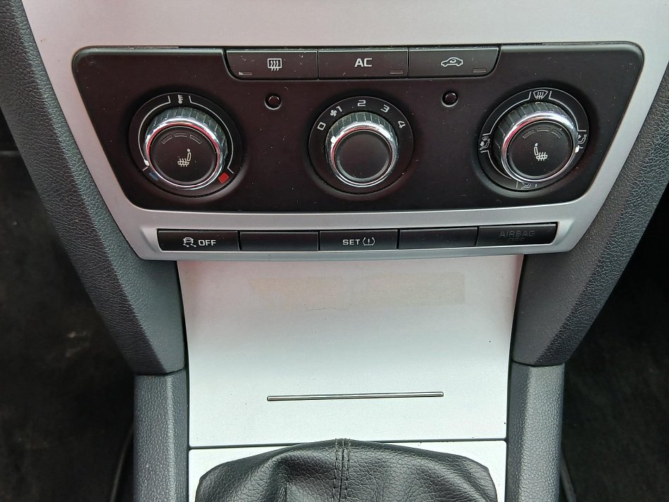Škoda Octavia II 1.6 TDi Ambiente