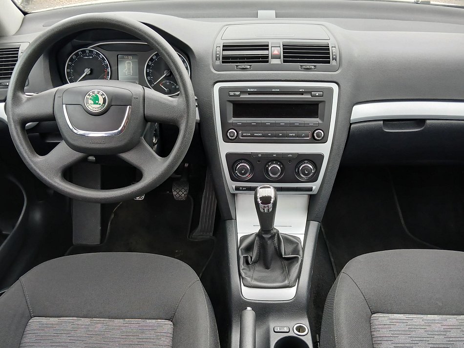 Škoda Octavia II 1.6 TDi Ambiente