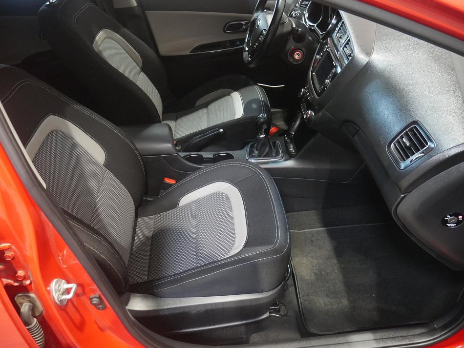 Kia Ceed 1.4i 