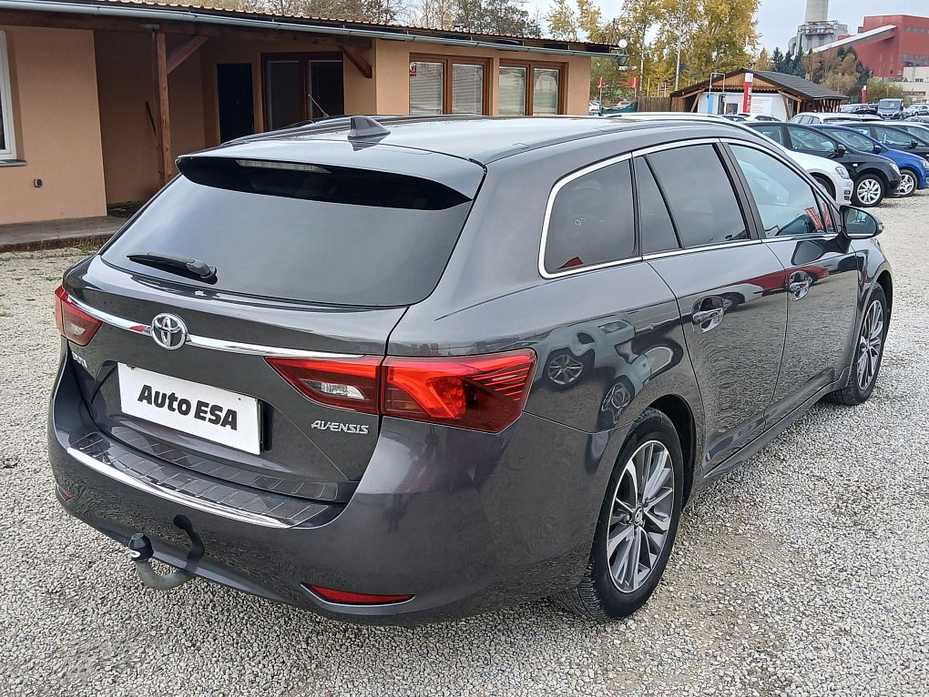 Toyota Avensis 2.0 D-4D Trend