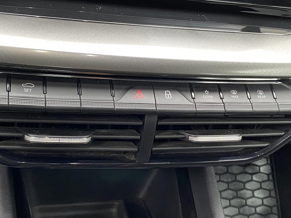 Škoda Octavia IV 2.0 TDi Ambition