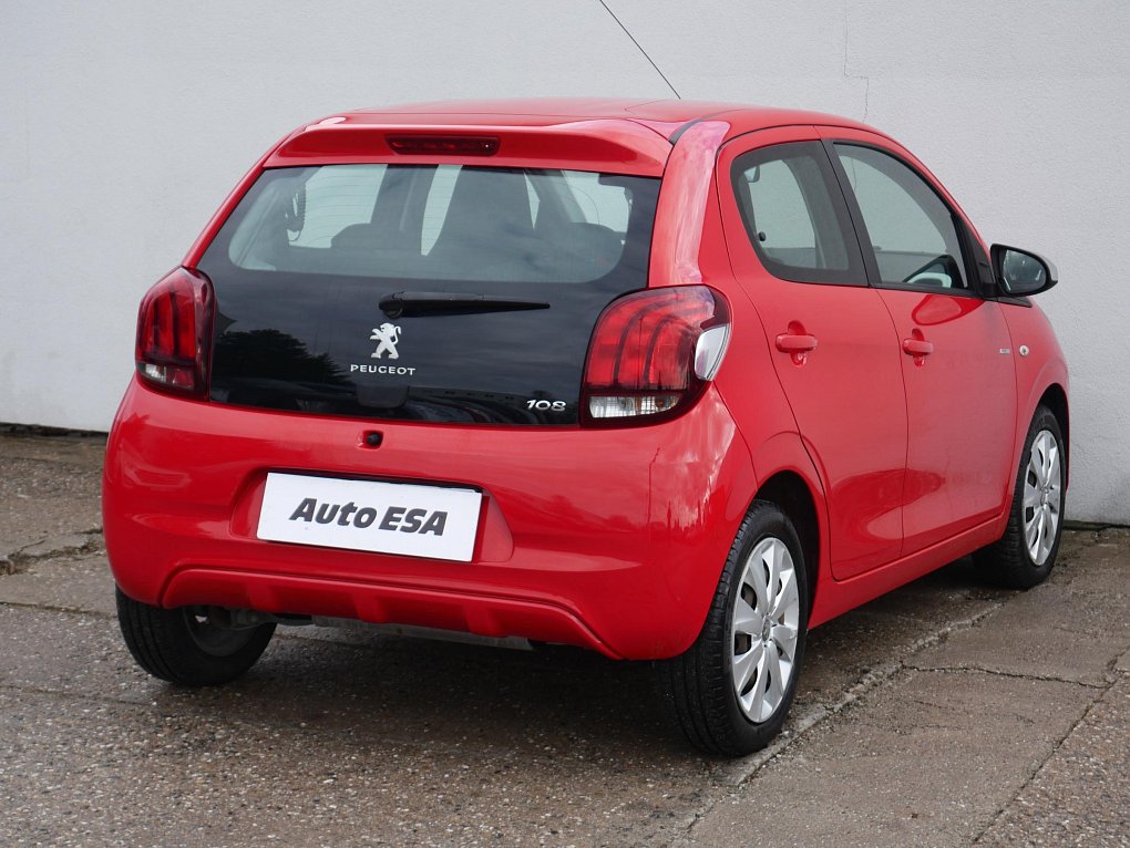 Peugeot 108 1.2PT Style