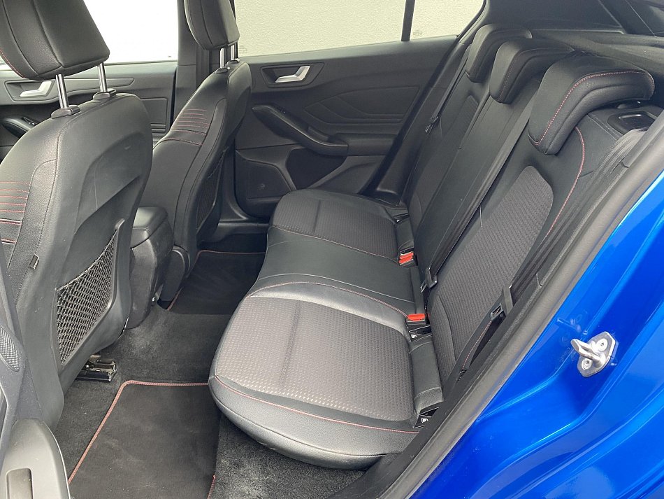 Ford Focus 1.0 EB ST-Line