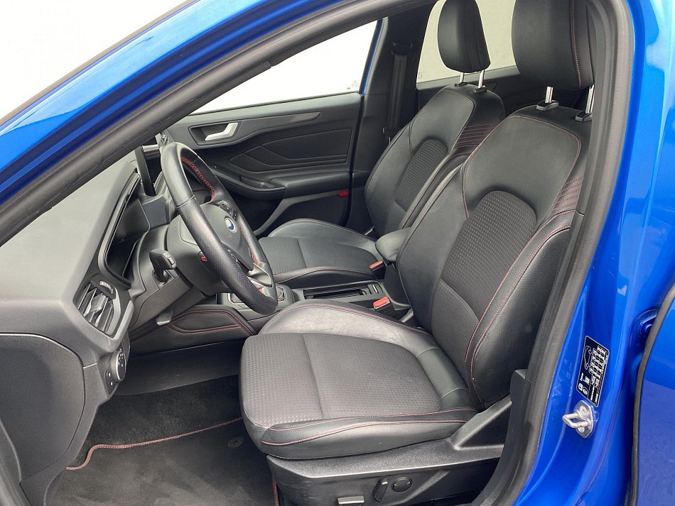 Ford Focus 1.0 EB ST-Line