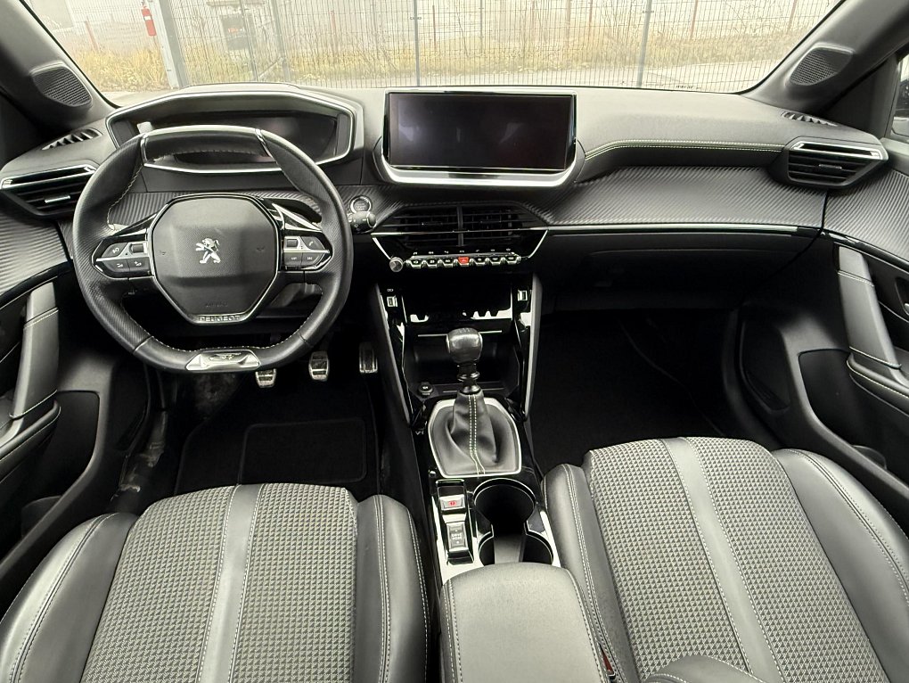 Peugeot 208 1.2PT GT Line