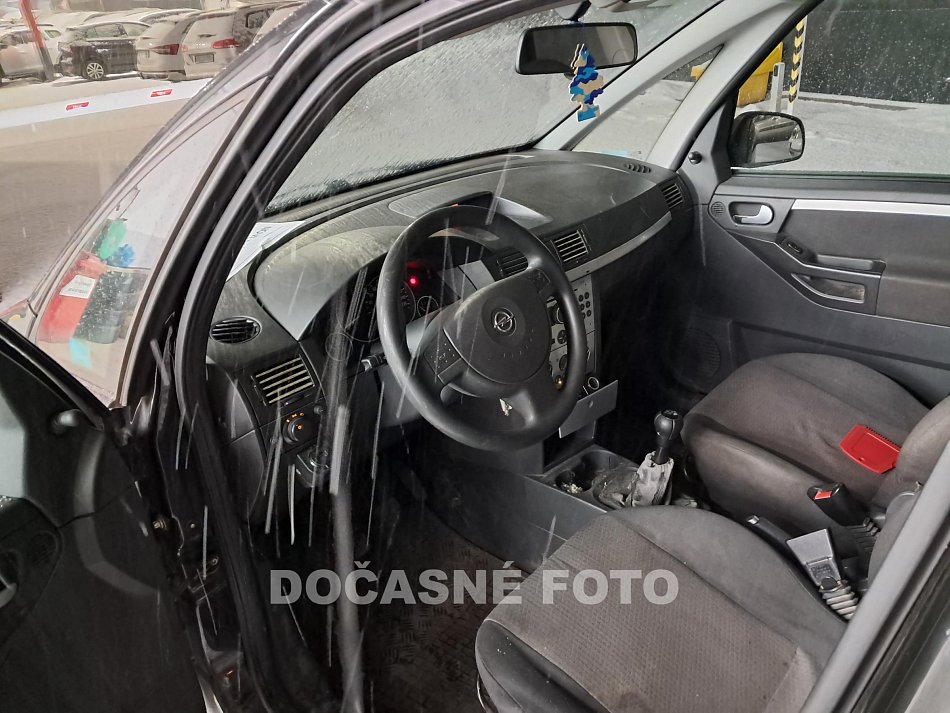 Opel Meriva 1.6i 
