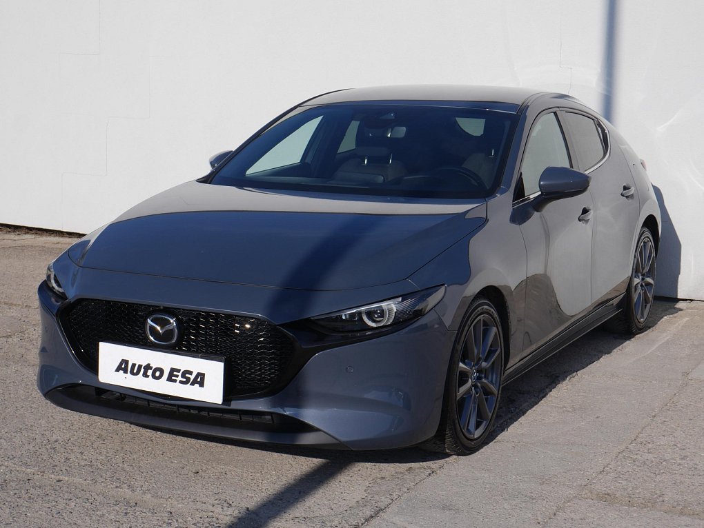 Mazda 3 2.0i 