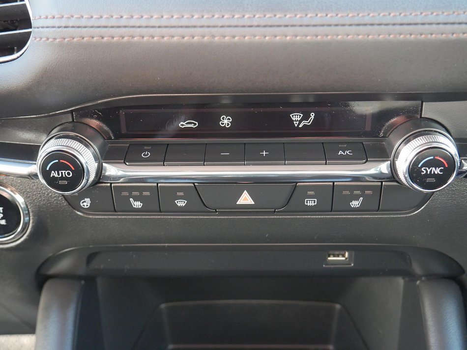 Mazda 3 2.0i 