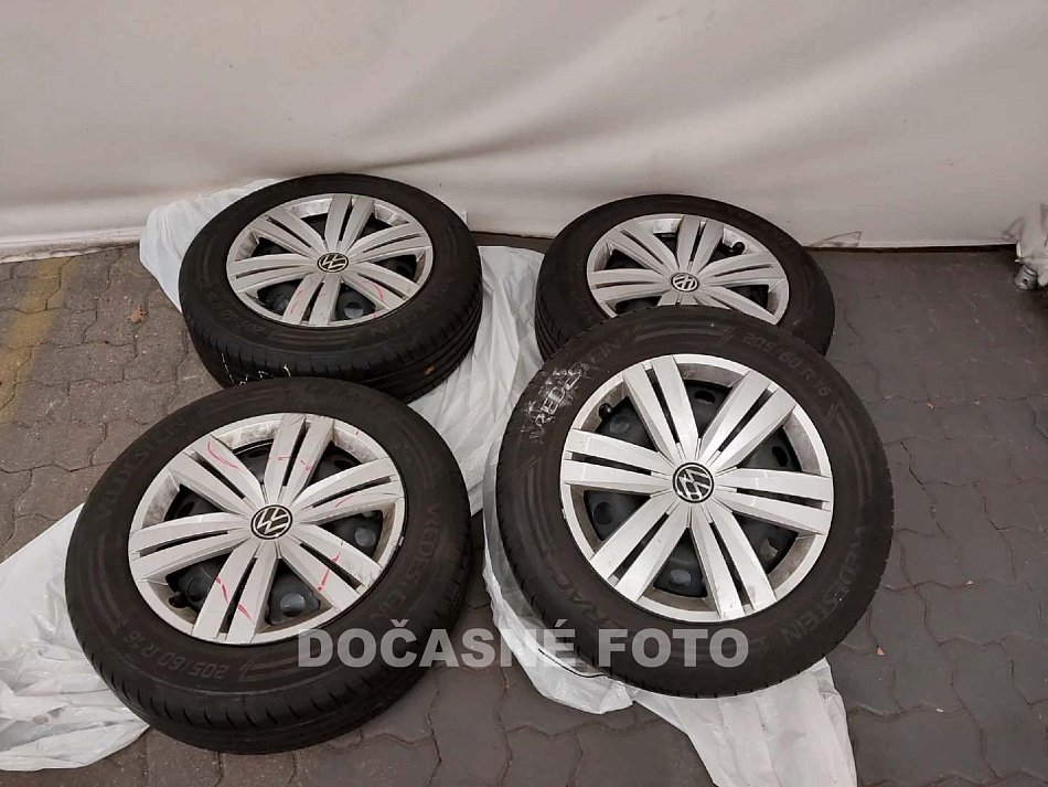 Volkswagen Caddy 2.0TDi Life MAXi 7míst