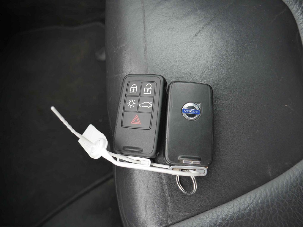 Volvo V60 2.0D 