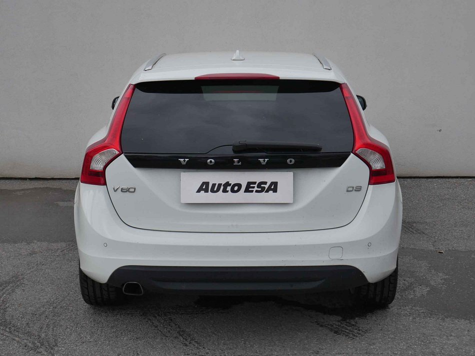 Volvo V60 2.0D 