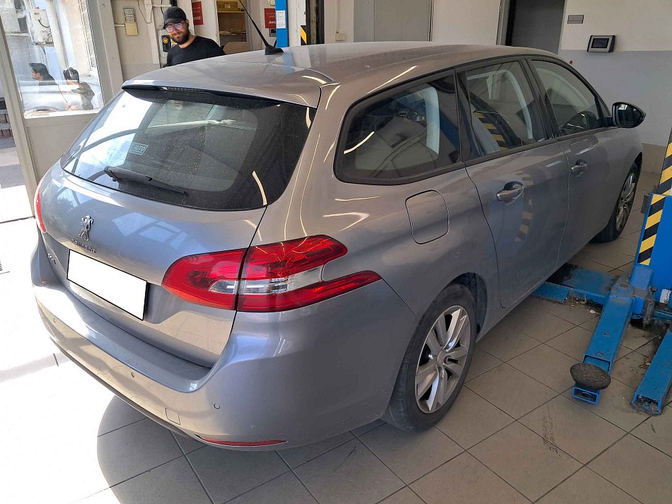 Peugeot 308 1.5 D 
