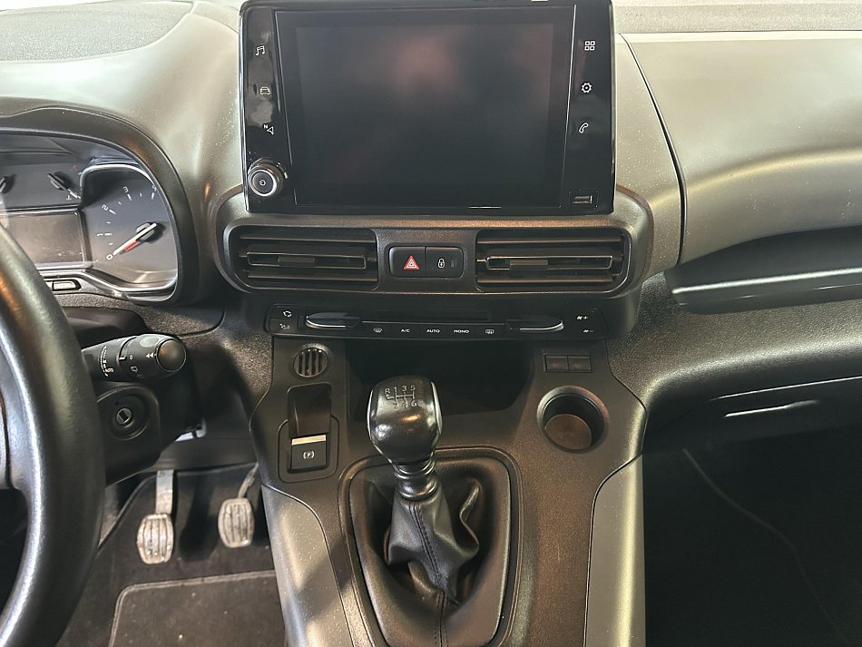 Citroën Berlingo 1.5HDi Shine MAXi XL 7míst