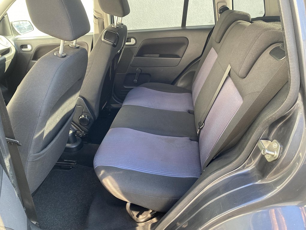 Ford Fusion 1.4i 