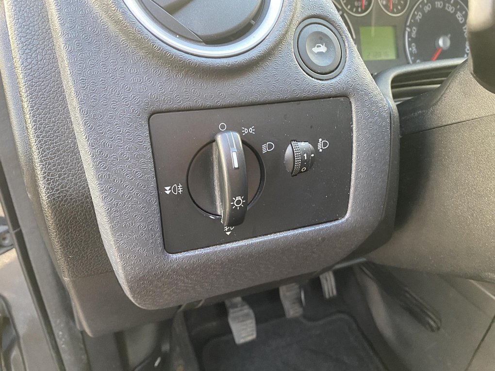 Ford Fusion 1.4i 