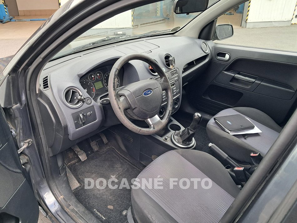 Ford Fusion 1.4i 