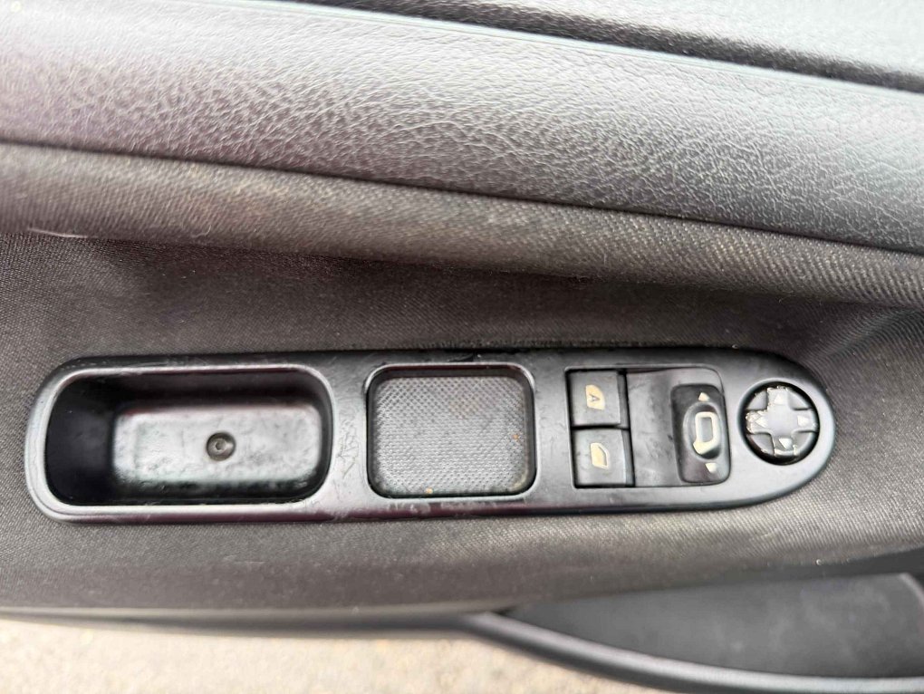 Peugeot 207 1.4i 
