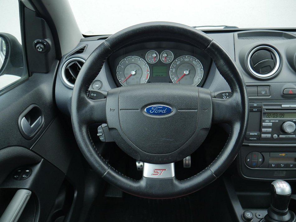 Ford Fiesta 2.0i 