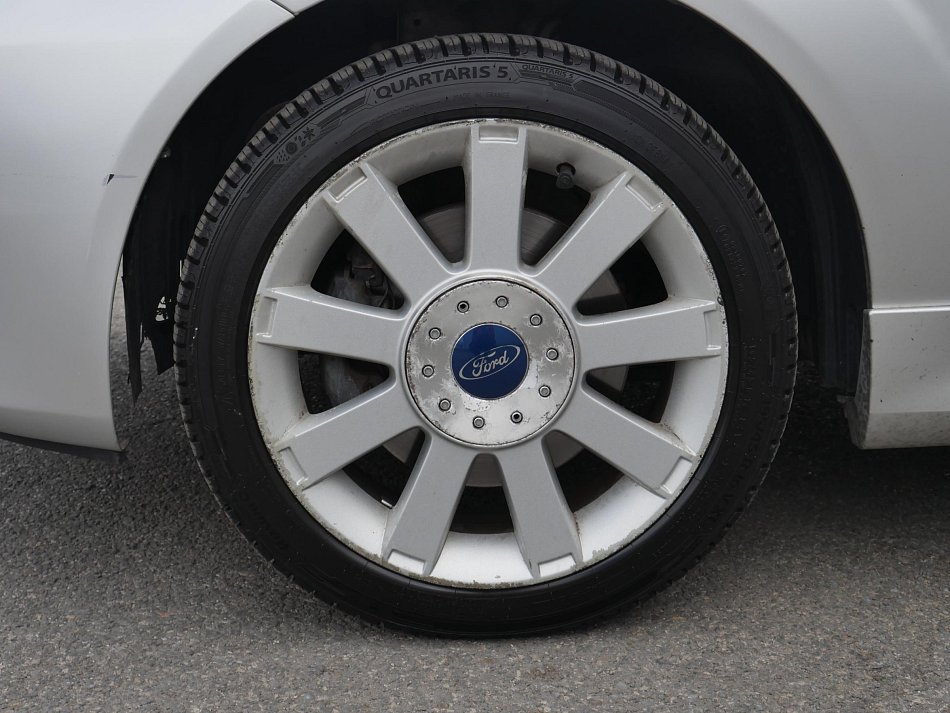 Ford Fiesta 2.0i 