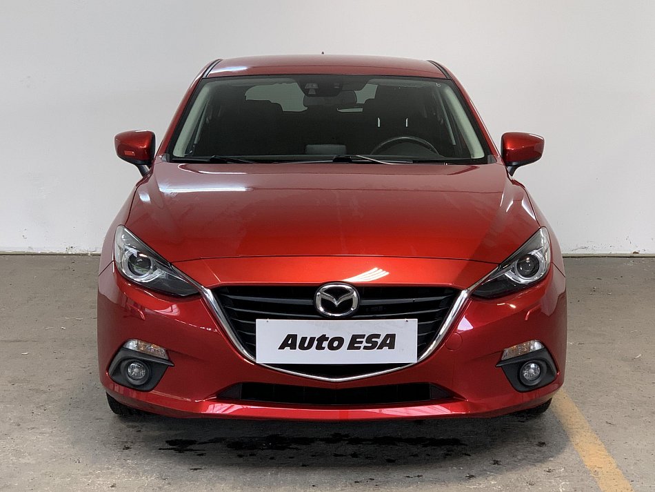 Mazda 3 2.0i Revolution