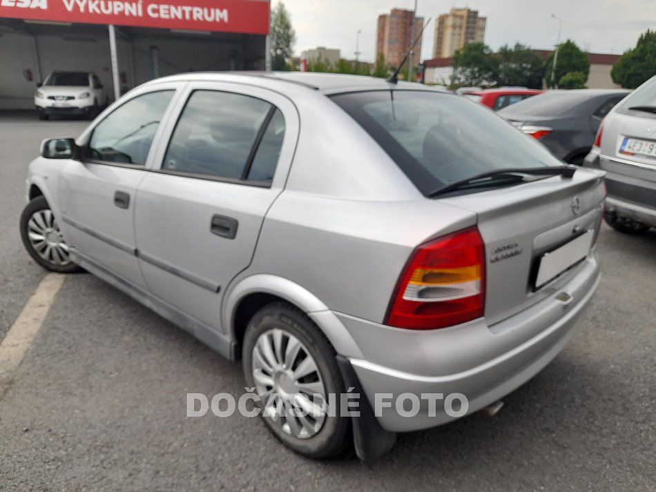 Opel Astra 1.4 i 