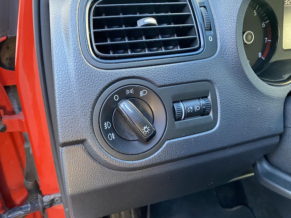 Volkswagen Polo 1.2 i Match