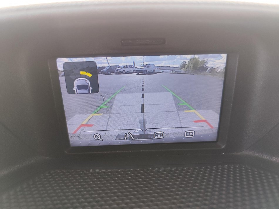 Ford Tourneo Custom 2.2TDCi Titanium 9míst