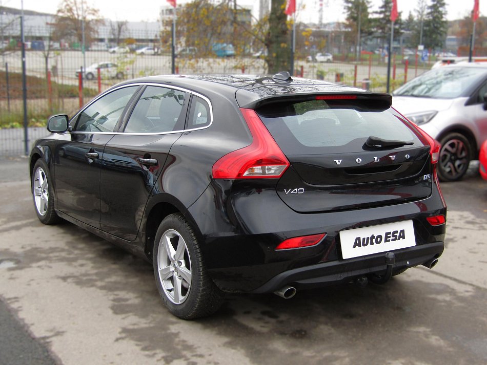 Volvo V40 2.0 D3 