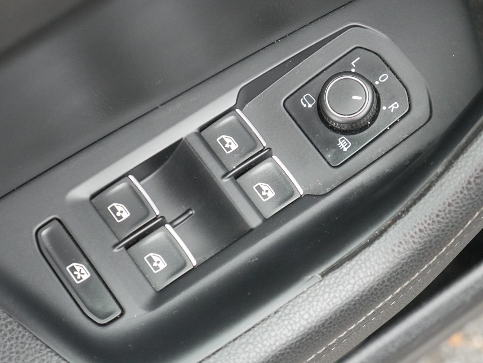 Volkswagen Passat 2.0 TDi R-Line 4x4