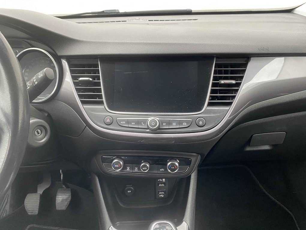 Opel Crossland X 1.2 T Innovation