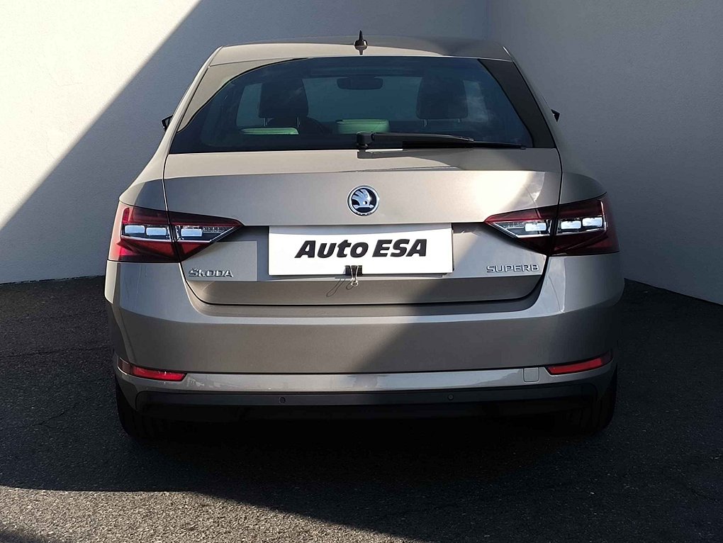 Škoda Superb III 1.4 TSi Style