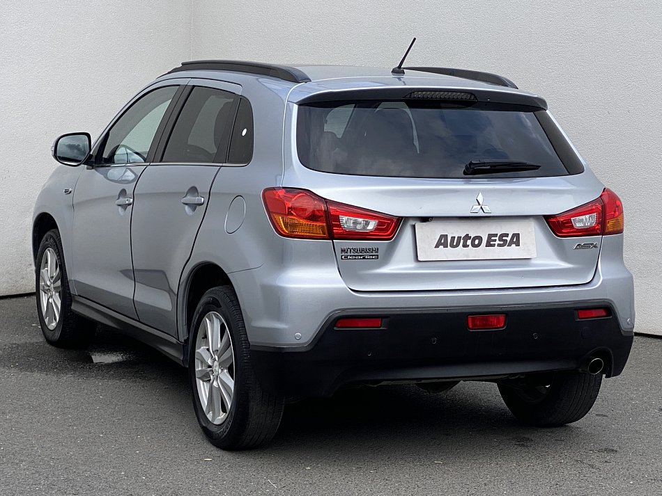Mitsubishi ASX 1.8 DI-D 