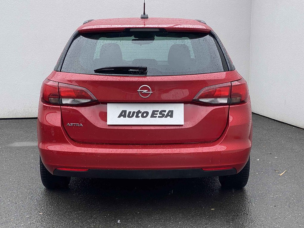 Opel Astra 1.2 T 