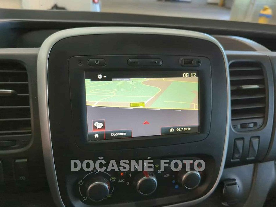 Renault Trafic 2.0dCi  SORTIMO